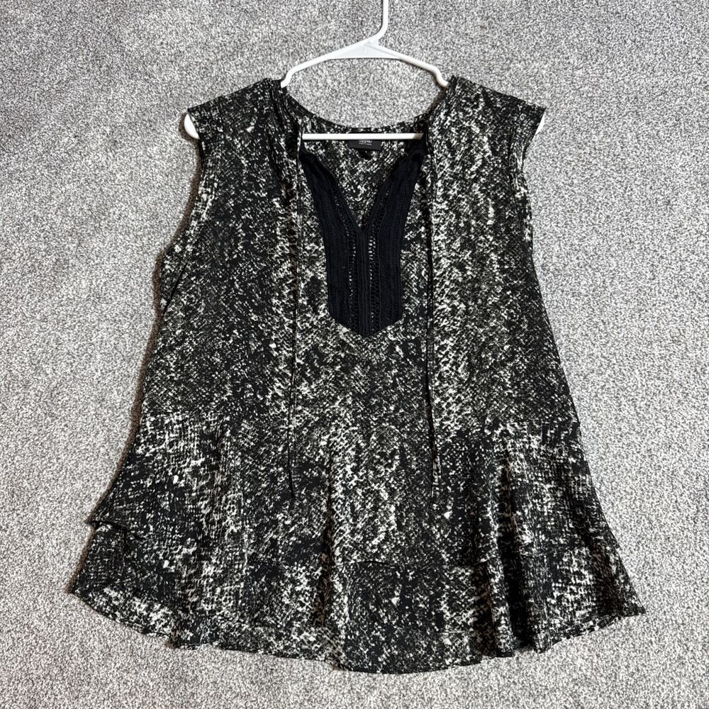 Mossimo Top Women Size Medium Boho Whimsigoth Gothic Dark Academia Lace Romantic